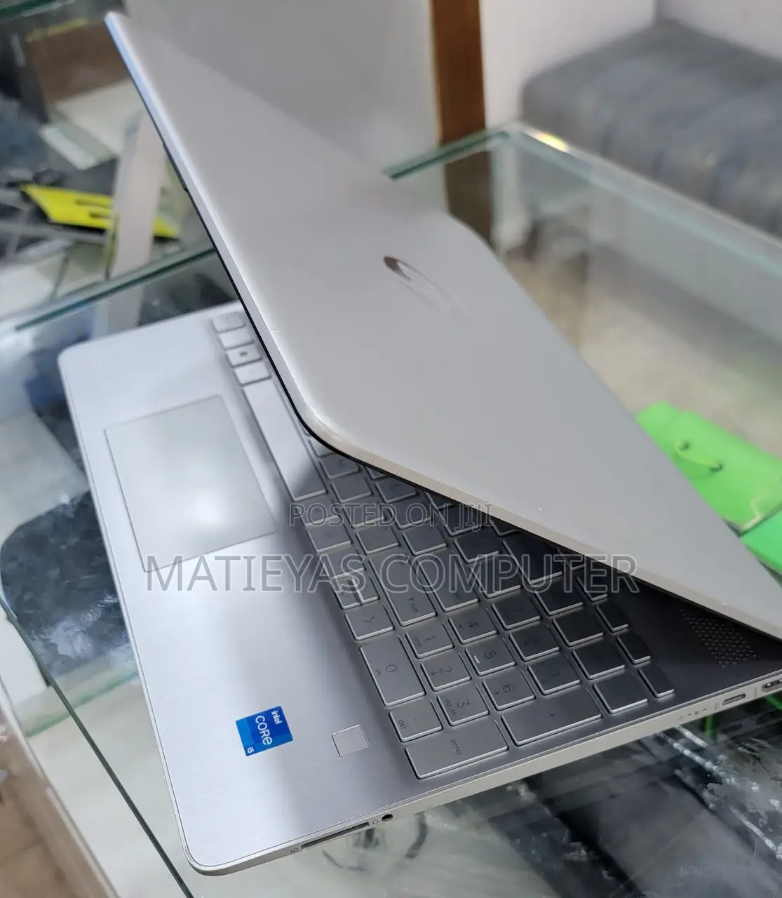 New Laptop HP Stream Notebook 8GB Intel Core I5 SSD 256GB