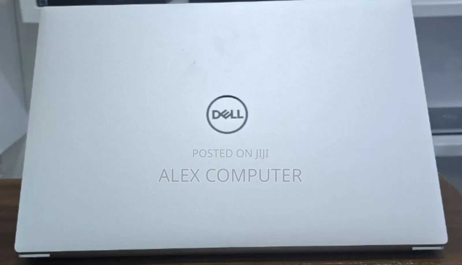 New Laptop Dell XPS 15 32GB Intel Core I7 SSD 1T