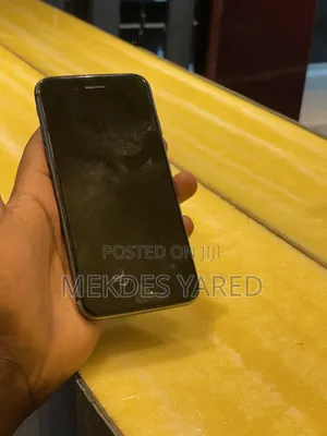 New Apple iPhone 8 64 GB Black