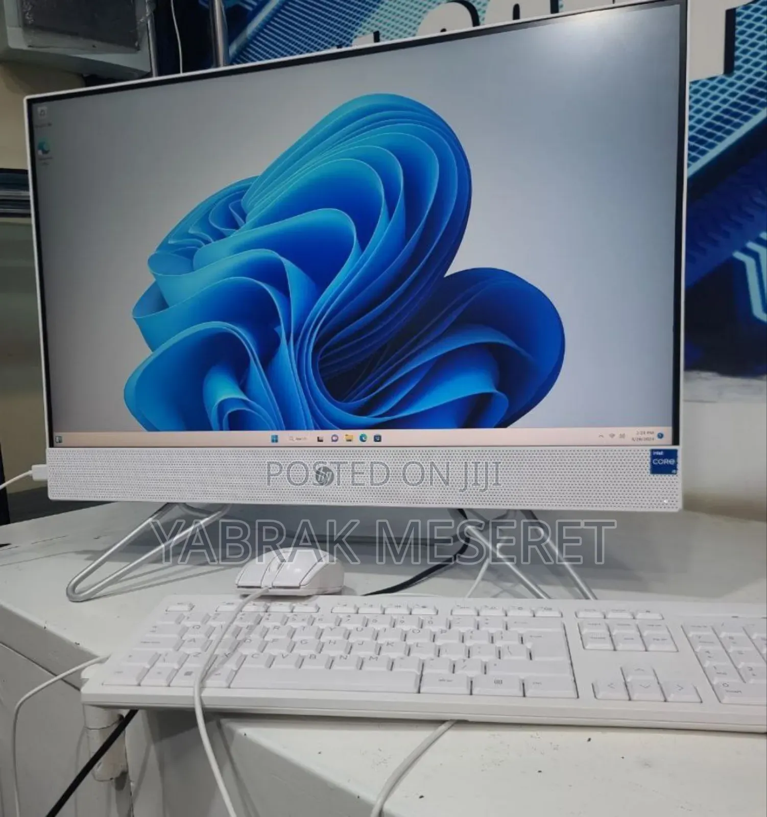 New Desktop Computer HP 200 G4 All-in-One 8GB Intel Core I5 SSD 512GB