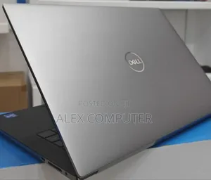 New Laptop Dell XPS 15 32GB Intel Core I7 SSD 512GB