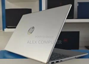 New Laptop HP Stream Notebook 16GB AMD Ryzen 5 SSD 512GB