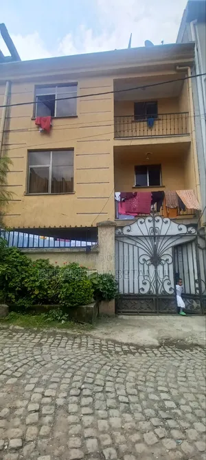 Photo - Furnished 5bdrm House in አዲስ አበባ, Nifas Silk-Lafto for sale