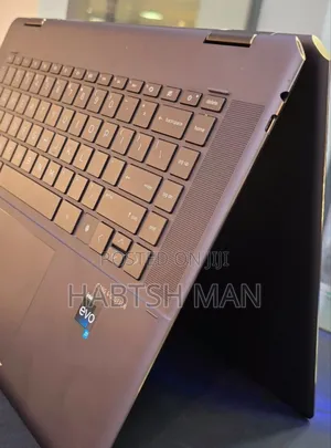 New Laptop HP Spectre X360 16GB Intel Core I7 SSD 1T