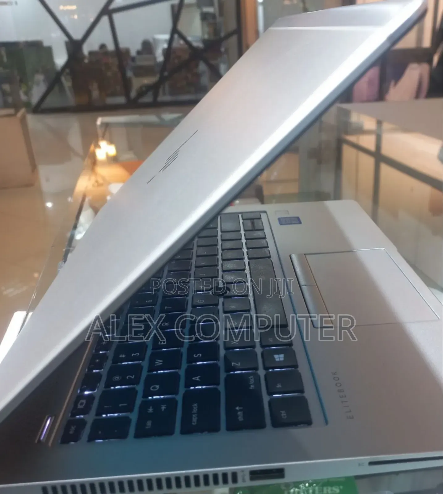 New Laptop HP EliteBook 830 8GB Intel Core I5 SSD 512GB