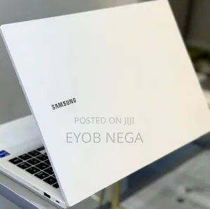 New Laptop Samsung 8GB Intel Core I5 HDD+SSD 1.5T