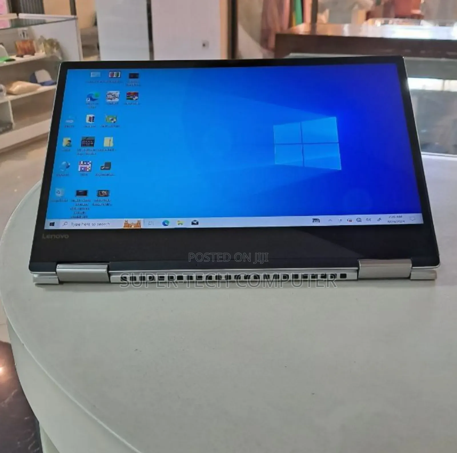 New Laptop Lenovo Yoga 710 8GB Intel Core I5 SSD 512GB