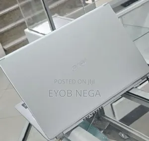 New Laptop Acer Aspire 3 8GB AMD Ryzen 3 SSD 256GB