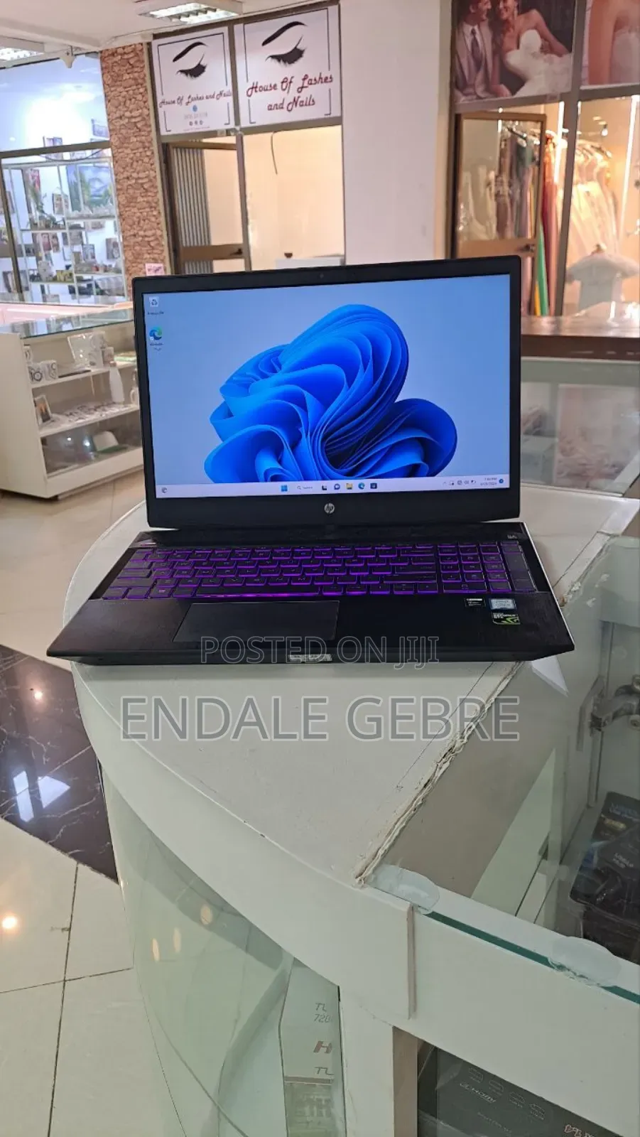 New Laptop HP Pavilion 15 8GB Intel Core I7 HDD+SSD 1T