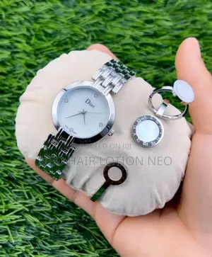 W እንኳን ለአዲሱ ዓመተ በሰላም አደረሳችሁ 
