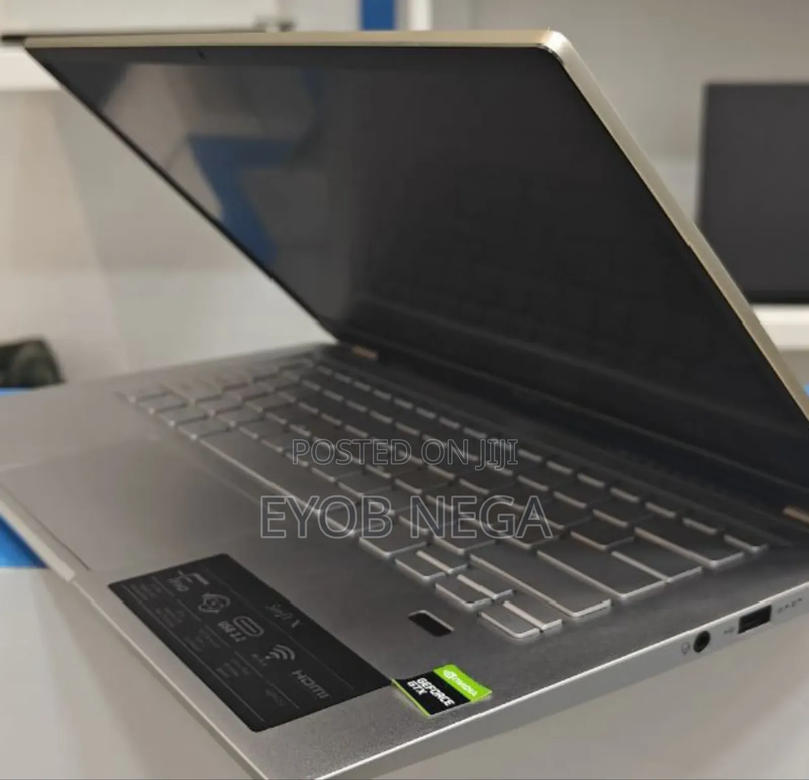 New Laptop Acer 16GB AMD Ryzen 7 SSD 512GB