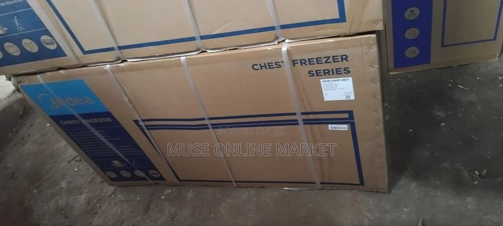 Midea Deep Freezer 698 (508) Liter