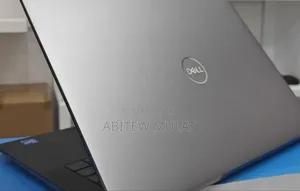 Photo - New Laptop Dell XPS 15 32GB Intel Core I7 SSD 512GB