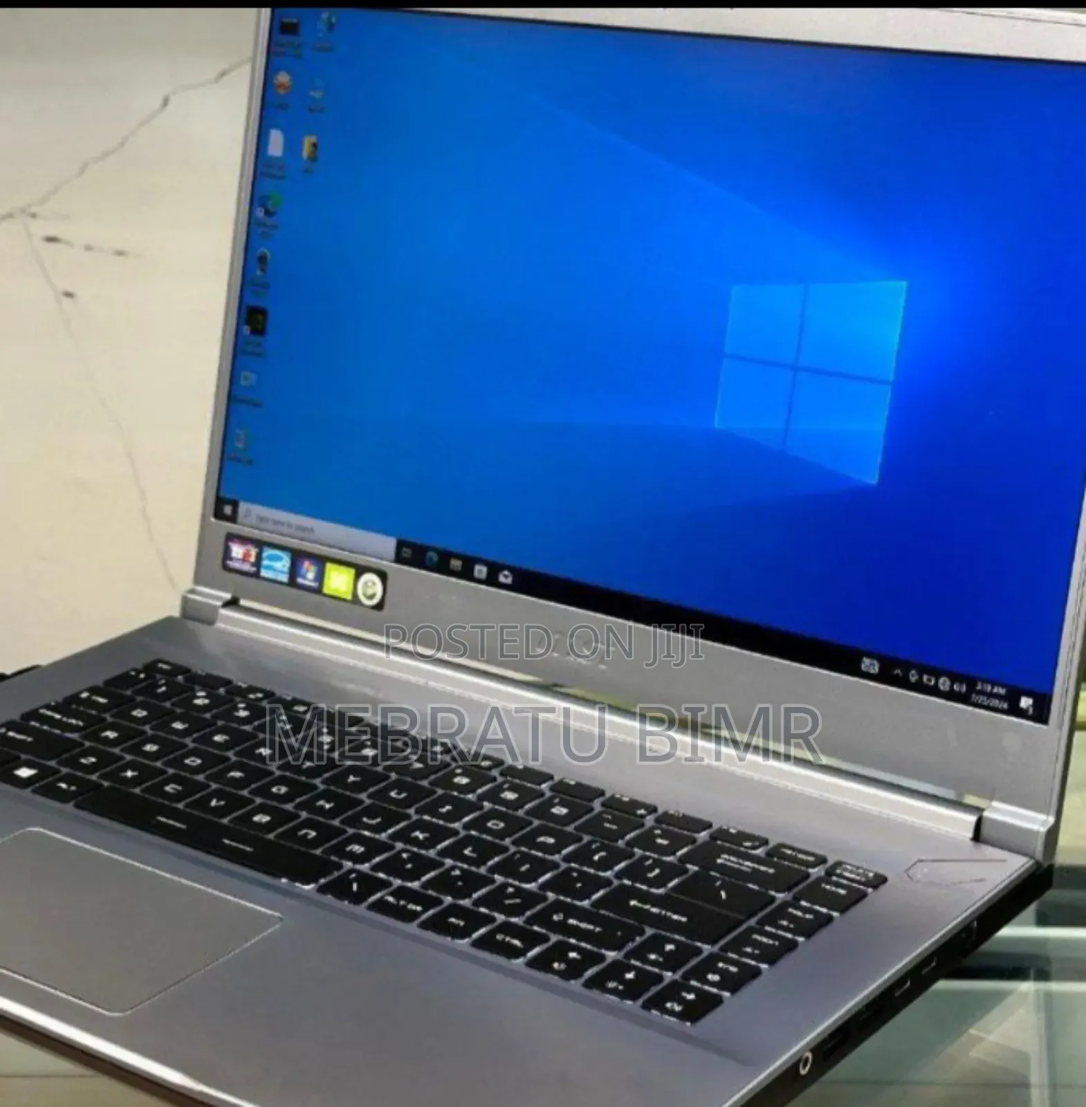 New Laptop MSI Creator 17 B11ue-412 16GB Intel Core I7 SSD 512GB