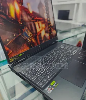 New Laptop Acer Nitro 17 16GB AMD Ryzen 7 SSD 512GB