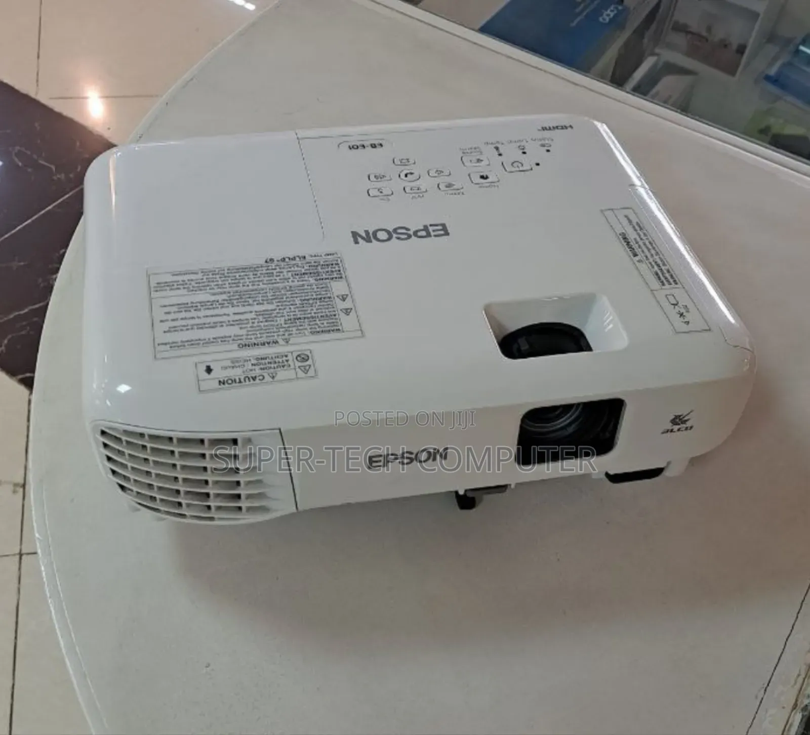 Epson EB-E01 Projector for Sell
