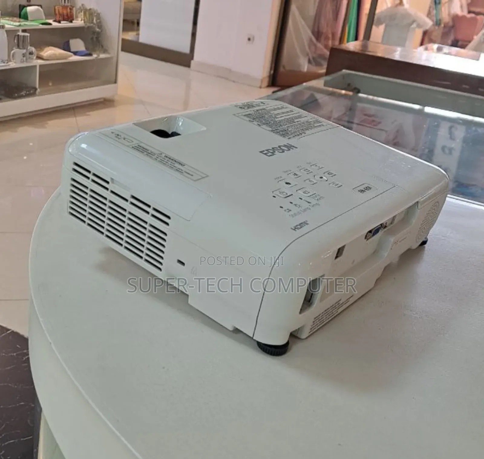 Epson EB-E01 Projector for Sell