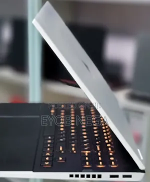 New Laptop HP Omen 16 16GB Intel Core I7 SSD 512GB