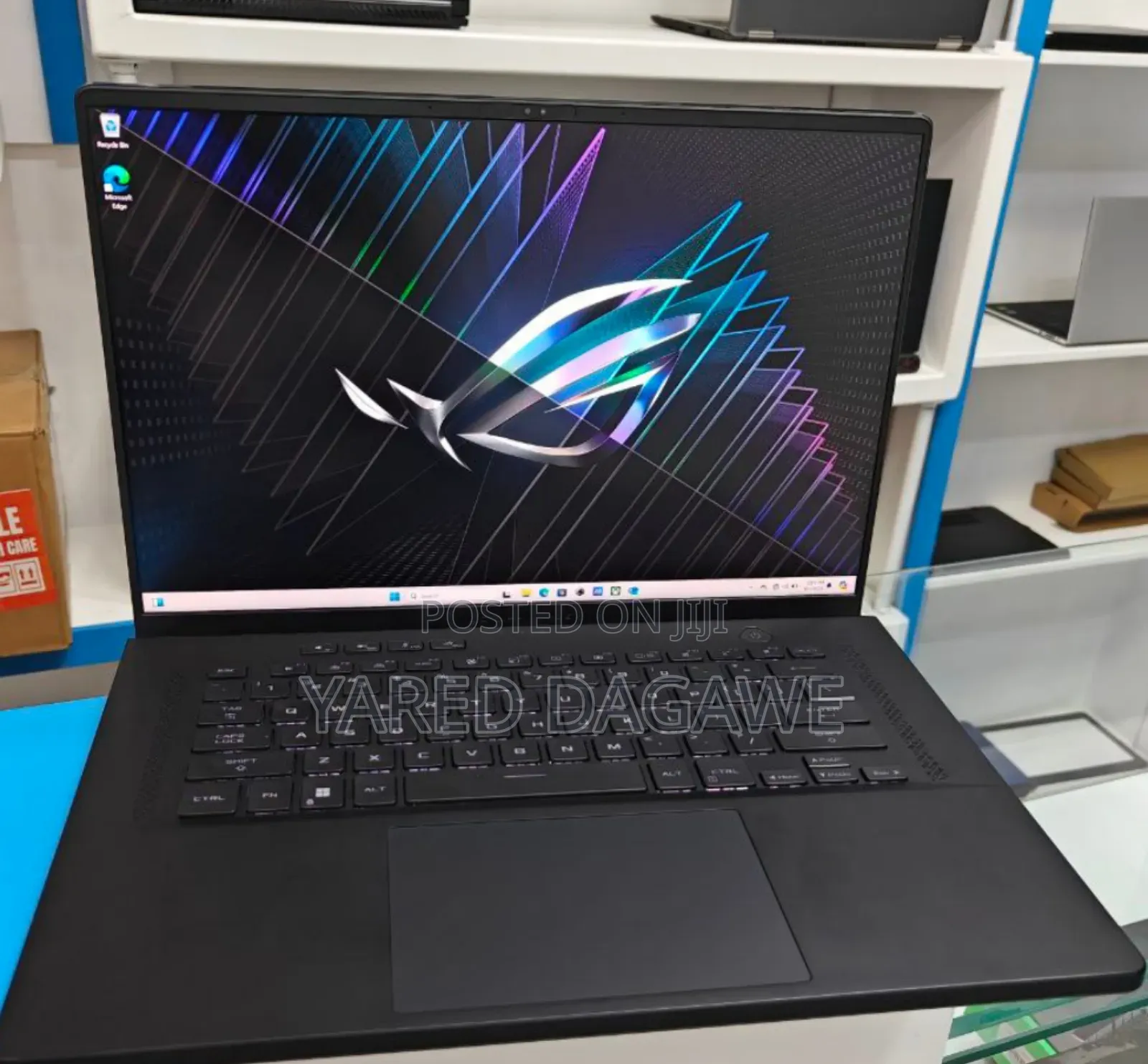 New Laptop Asus ROG Zephyrus G16 16GB Intel Core I9 SSD 1T