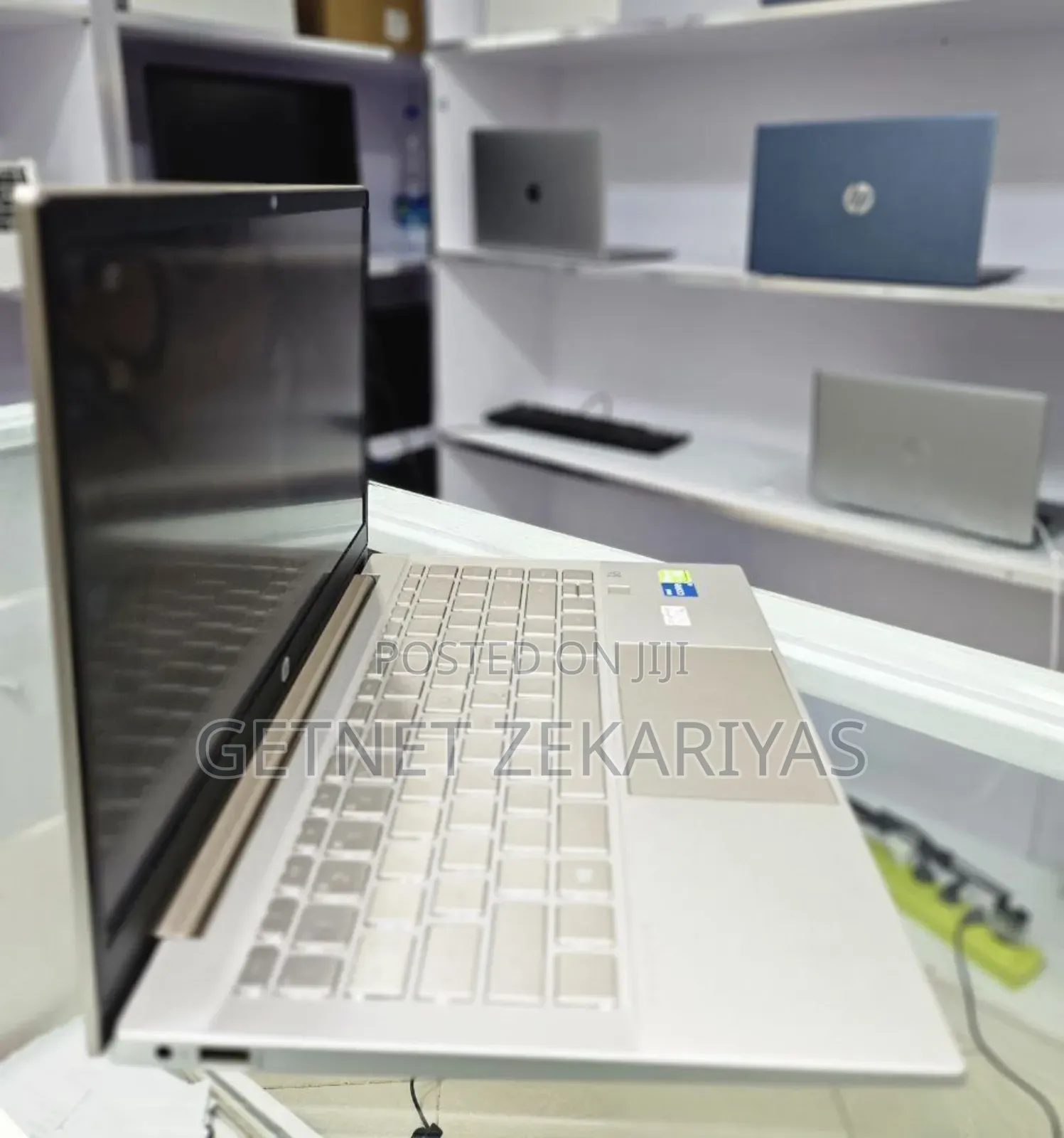 New Laptop HP 15-Da3007nia 16GB Intel Core I5 SSD 512GB