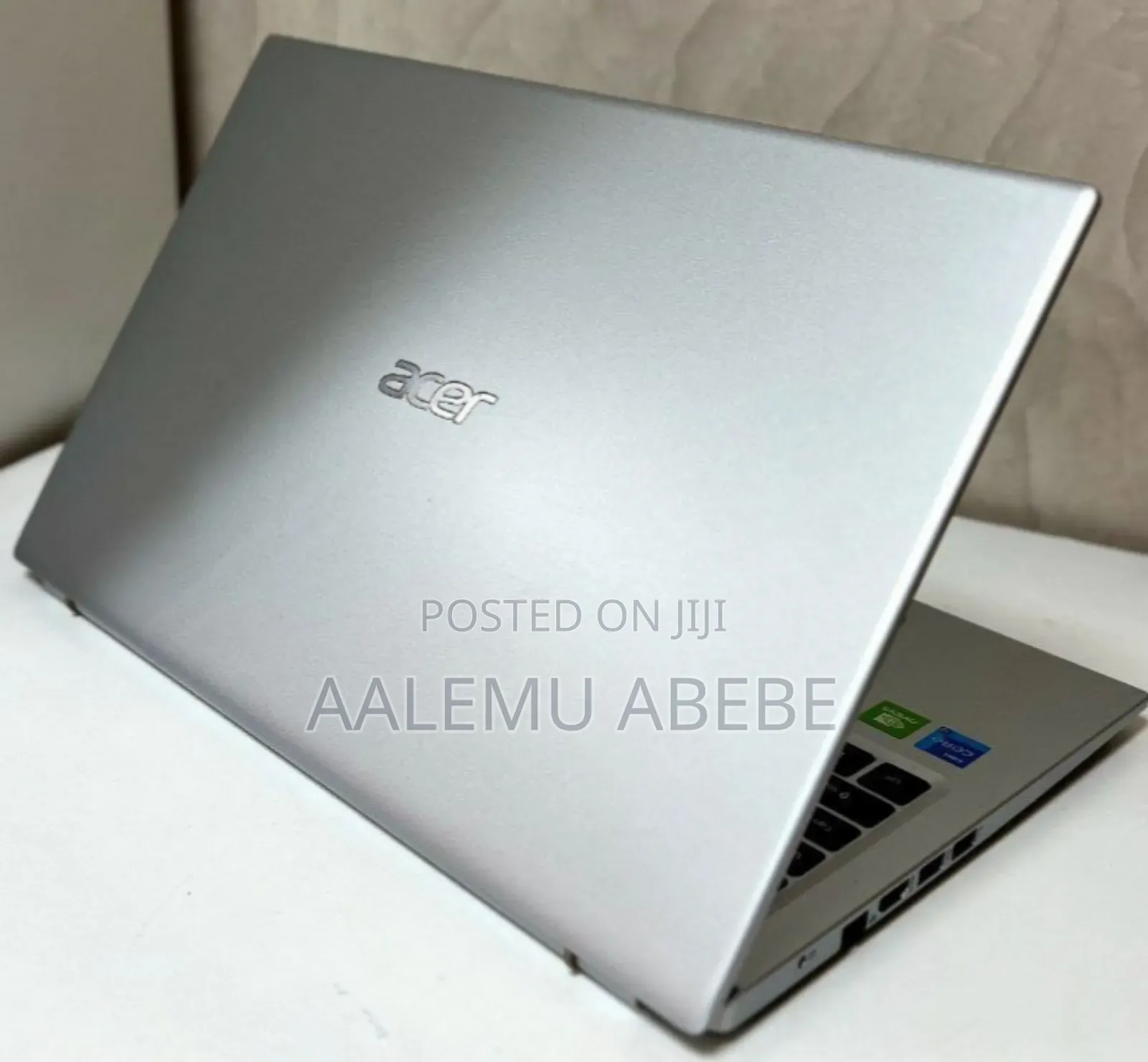 New Laptop Acer Apsire M3 581TG 8GB Intel Core I5 SSD 512GB