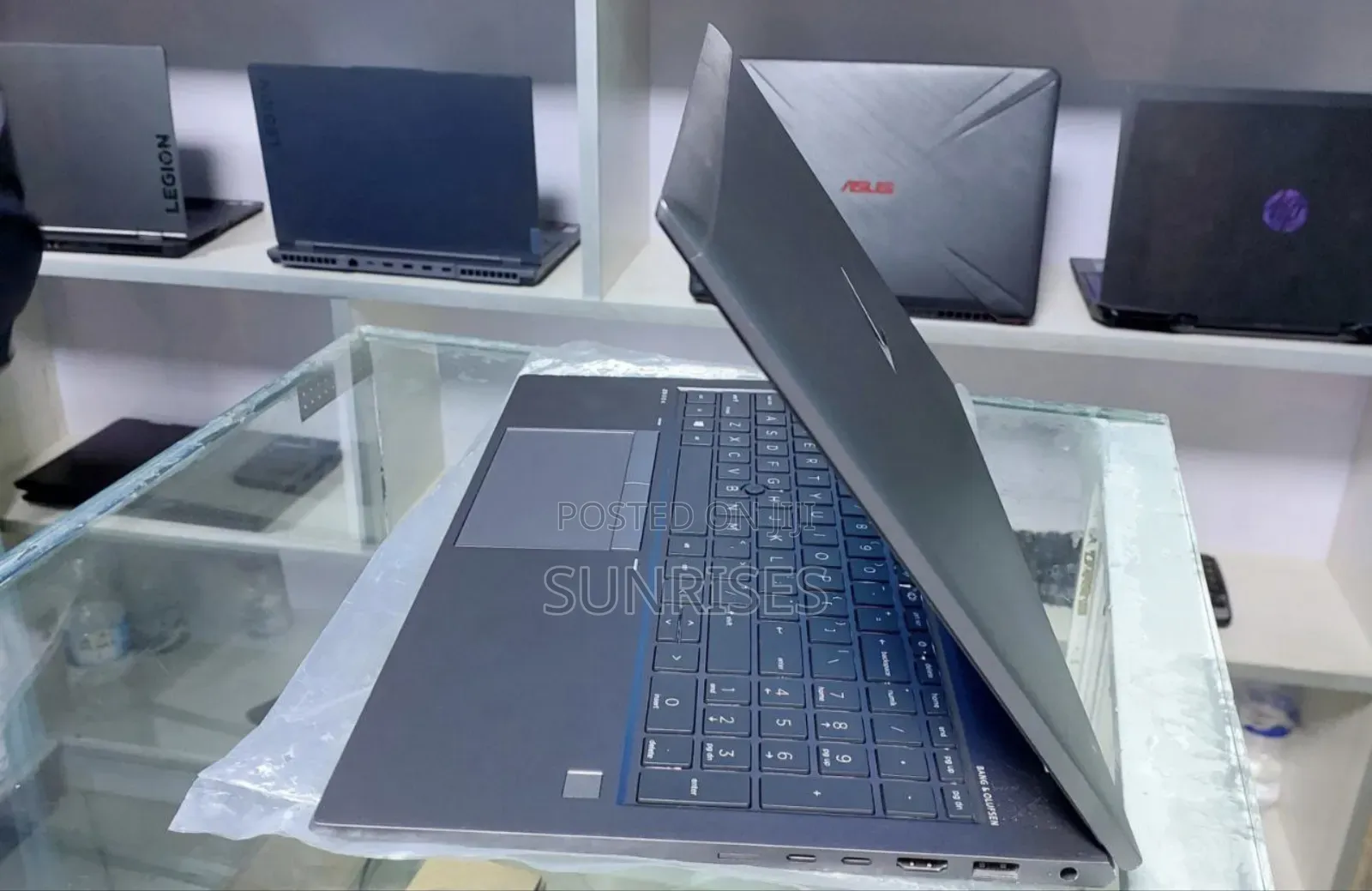 New Laptop HP ZBook 14 16GB Intel Core I7 SSD 512GB