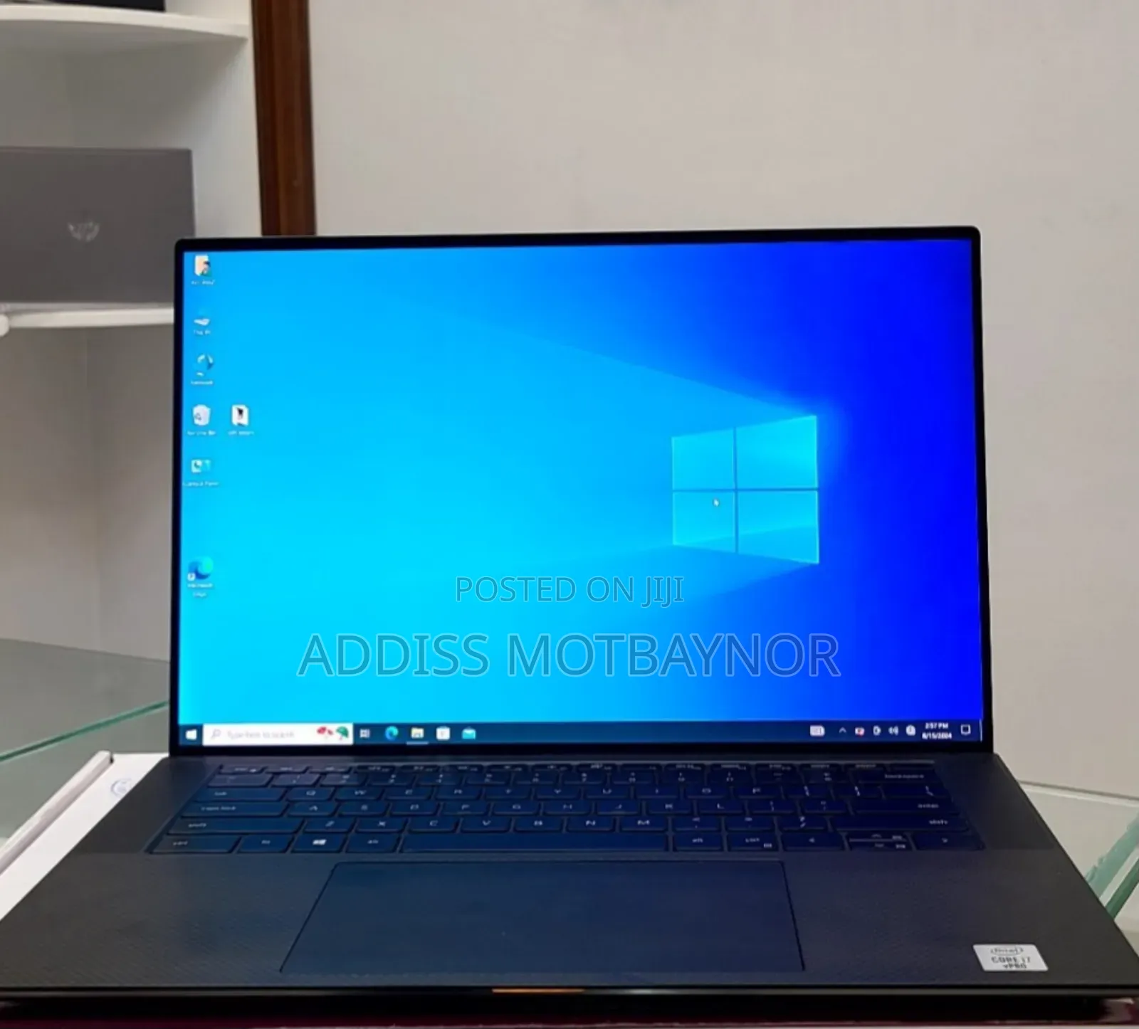 New Laptop Dell XPS 15 16GB Intel Core I7 SSD 16 GB