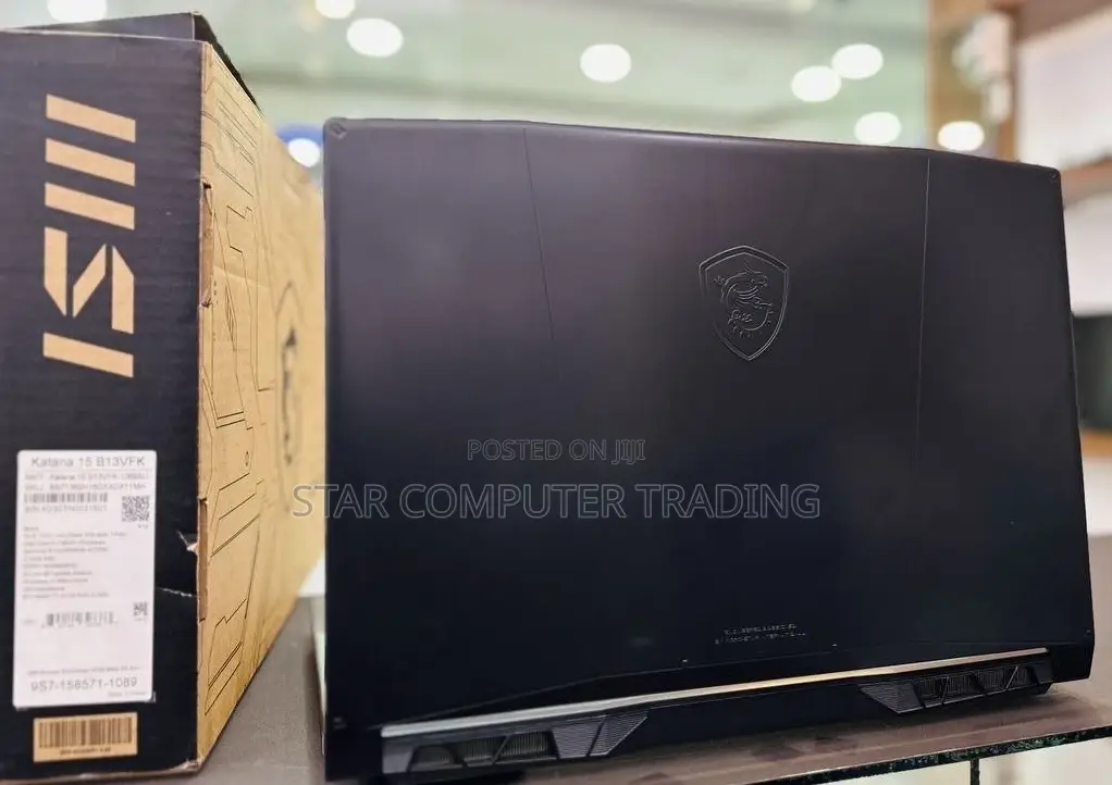 New Laptop MSI Katana 15 16GB Intel Core I7 SSD 512GB