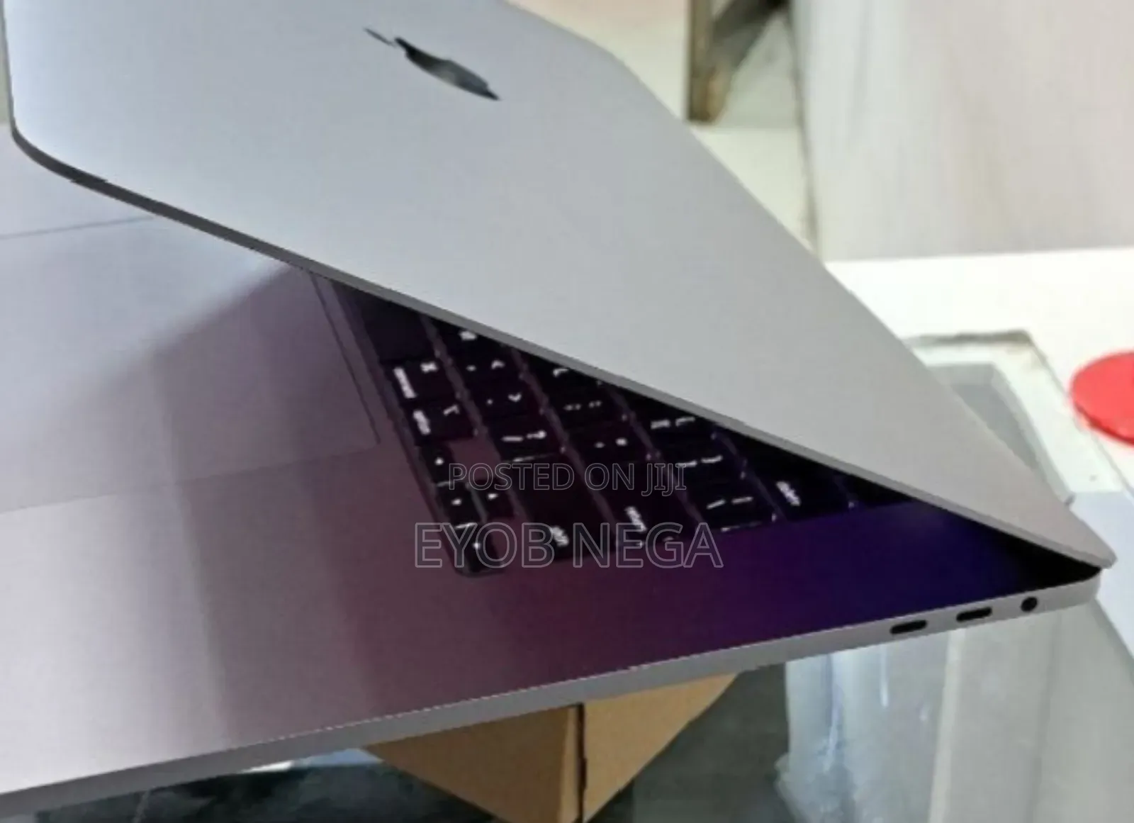 New Laptop Apple MacBook Pro 2019 16GB Intel Core I9 SSD 1T