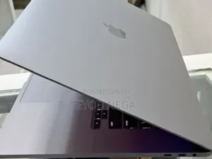 New Laptop Apple MacBook Pro 2019 16GB Intel Core I9 SSD 1T