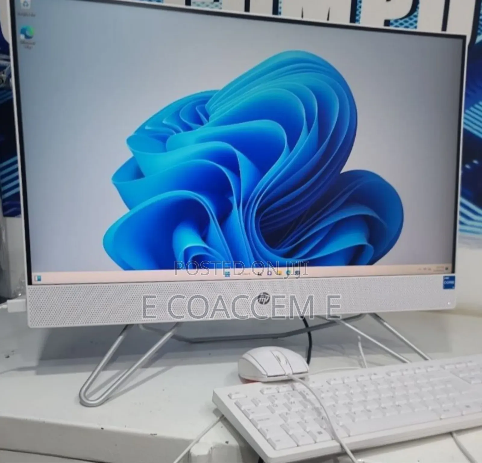 New Desktop Computer HP 200 G4 All-in-One 8GB Intel Core I5 SSD 512GB