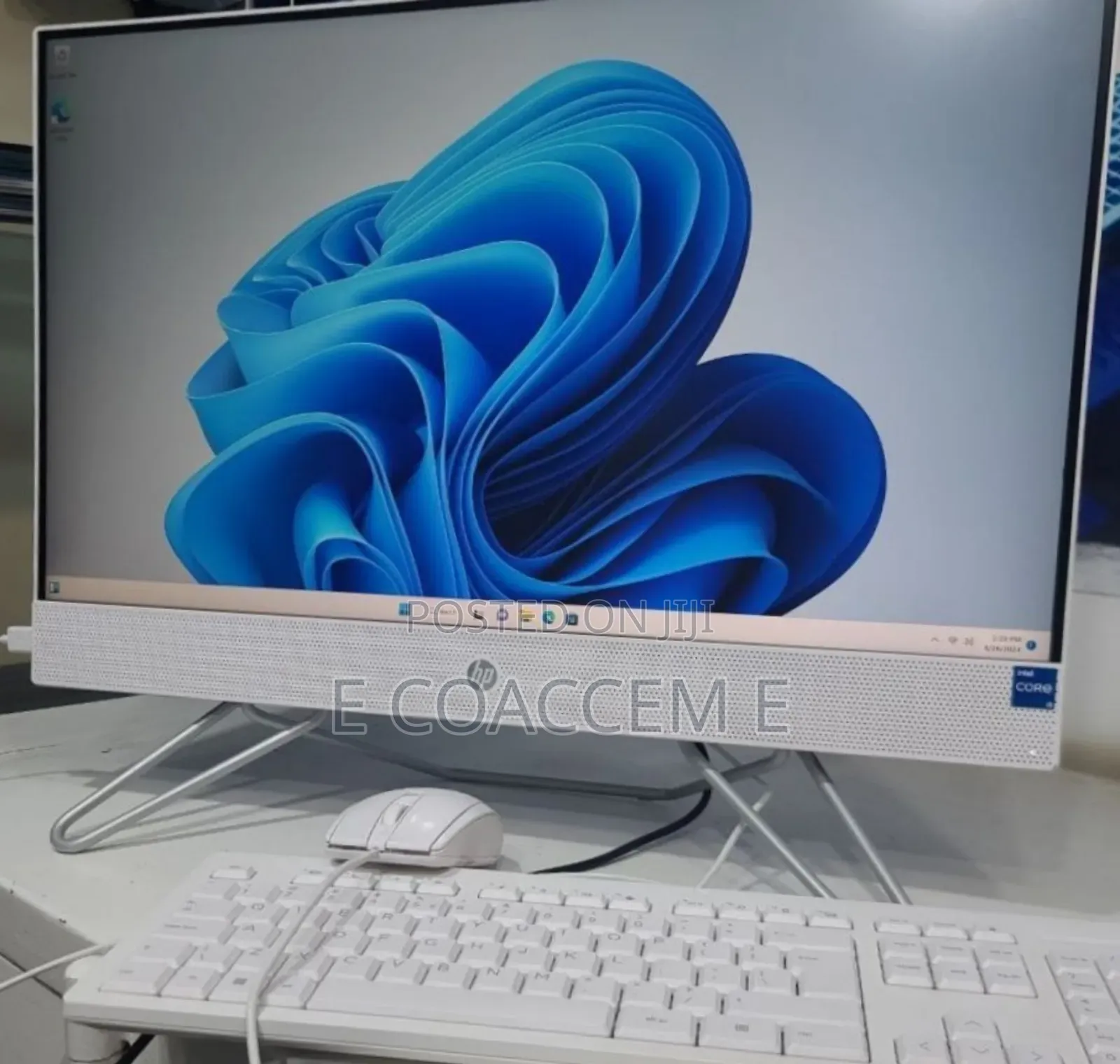 New Desktop Computer HP 200 G4 All-in-One 8GB Intel Core I5 SSD 512GB