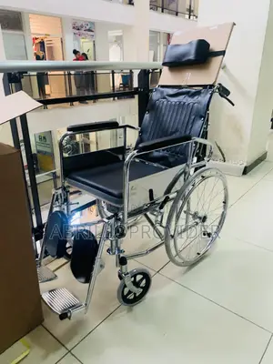 Wheelchair Multiple Functions for Patient Use Wheelchair