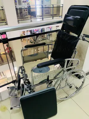 New Toilet Recliner Wheelchair;Folding Wheelchair