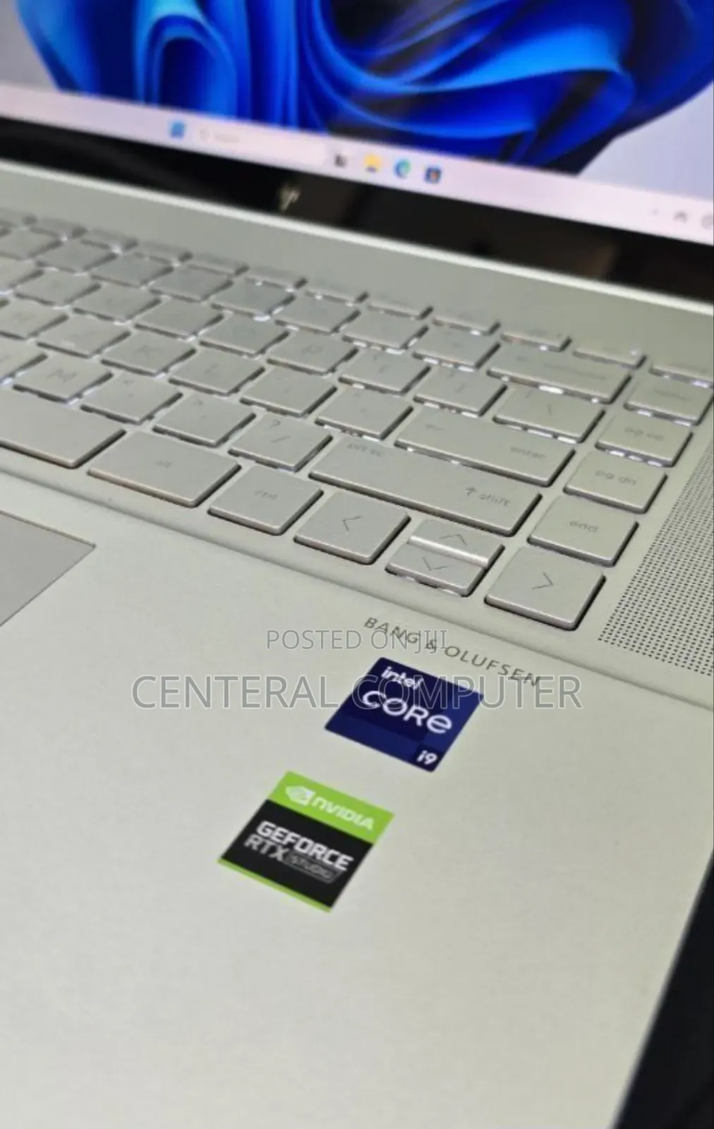 New Laptop HP Pavilion Gaming 15 2019 16GB Intel Core I7 SSD 512GB