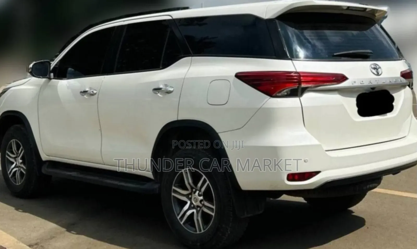 Toyota Fortuner 2021 White
