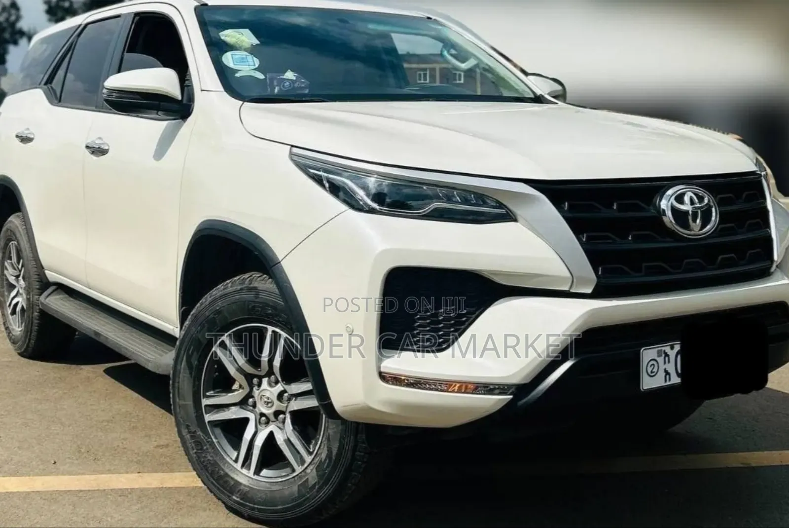 Toyota Fortuner 2021 White