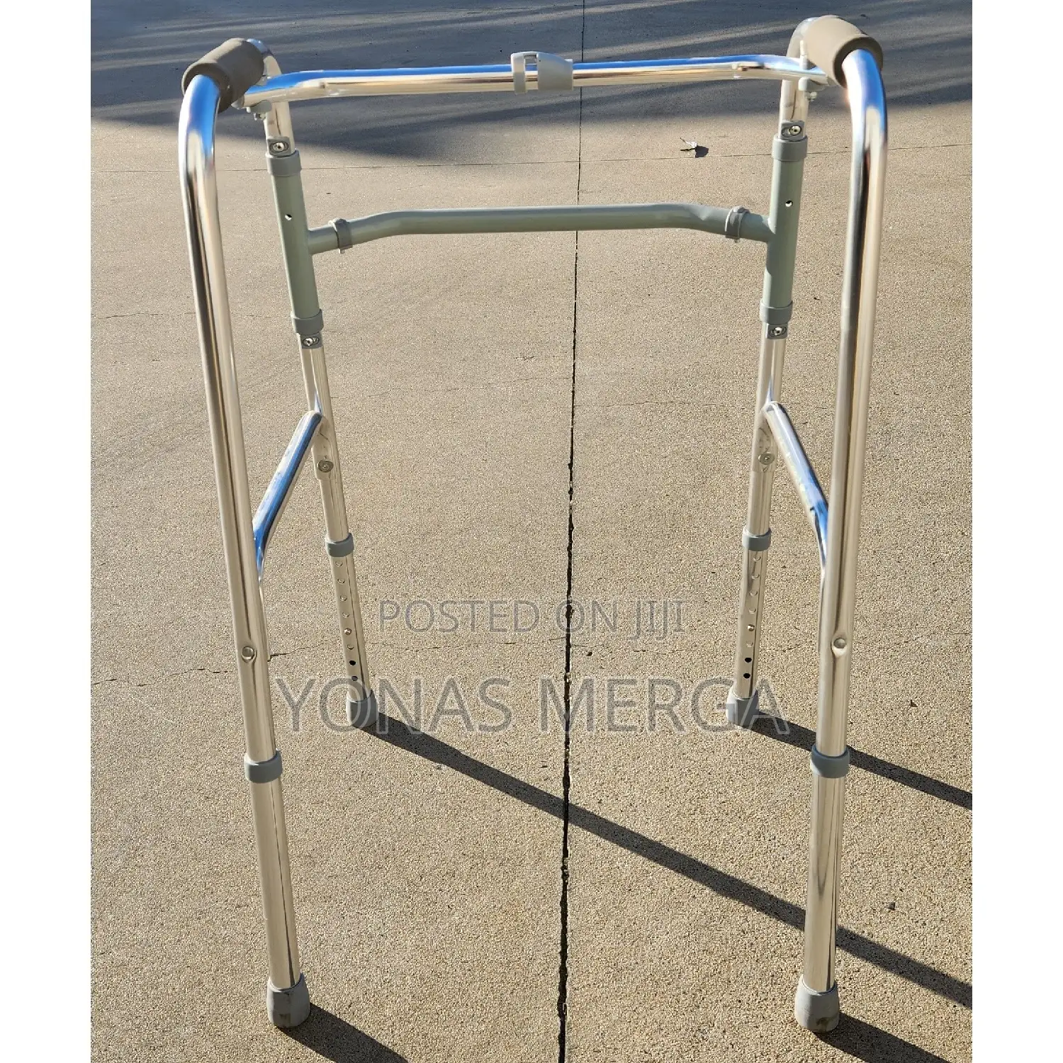 Medline Upright Aluminum Junior Folding Walker – Comfortable