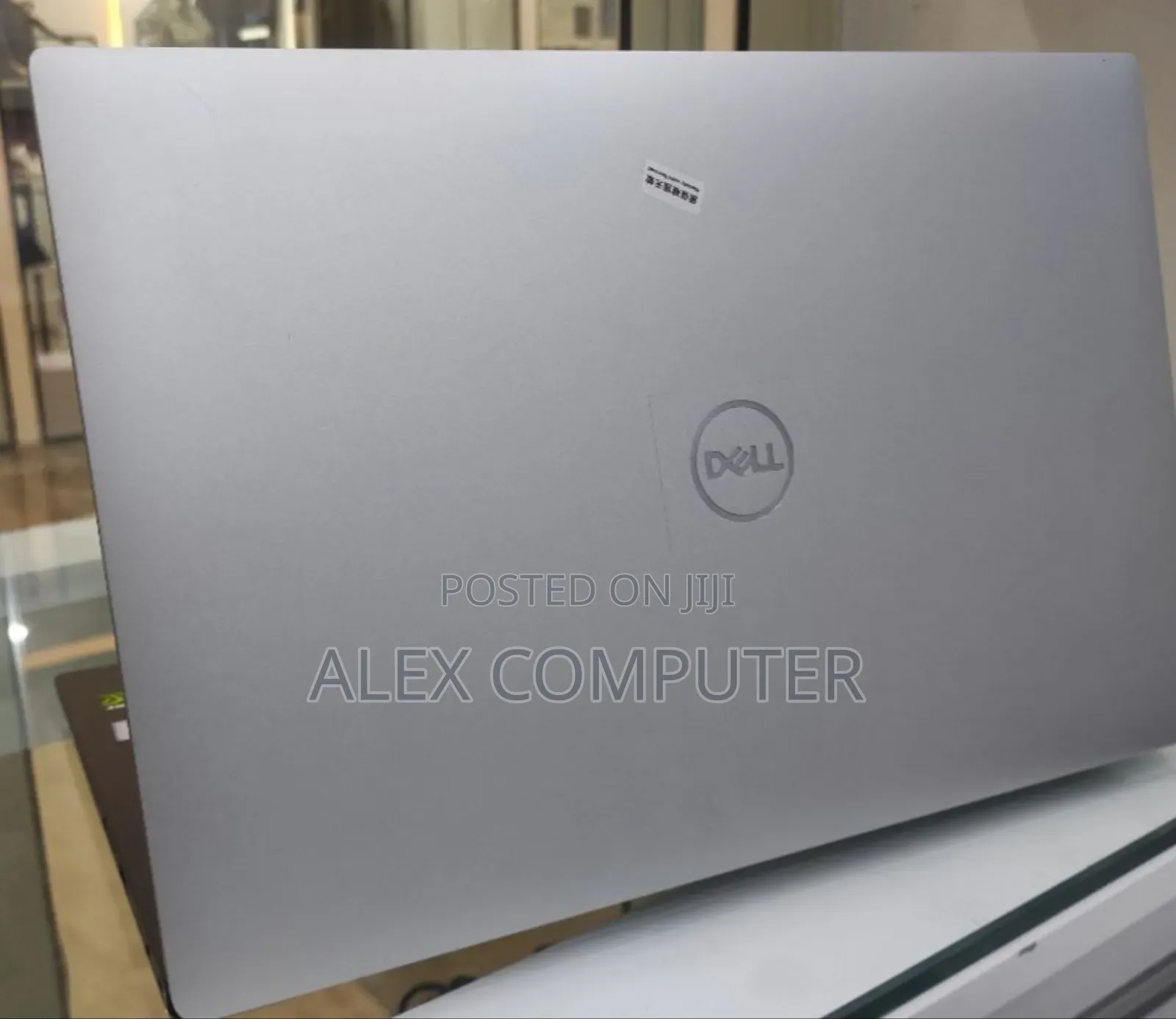 New Laptop Dell XPS 15 16GB Intel Core I7 SSD 512GB