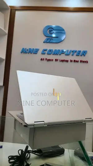 New Laptop HP Spectre 13 8GB Intel Core I5 SSD 512GB