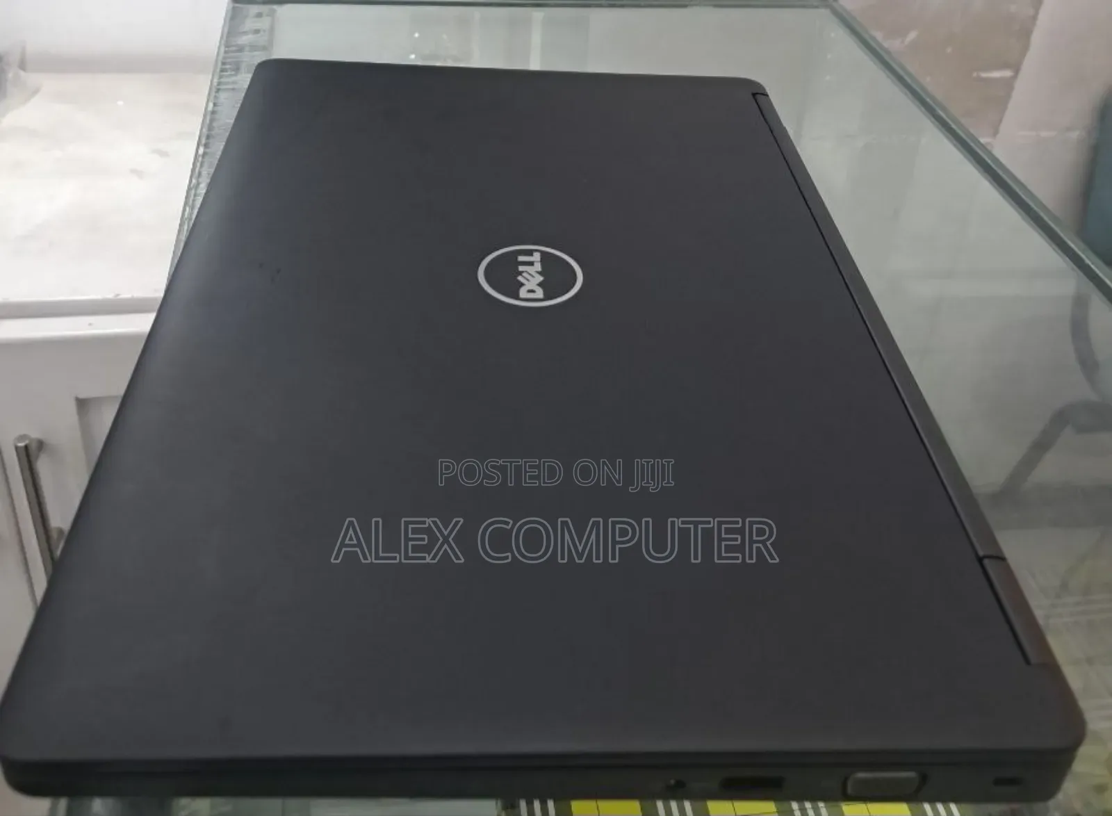New Laptop Dell Latitude 5310 8GB Intel Core I5 SSD 256GB