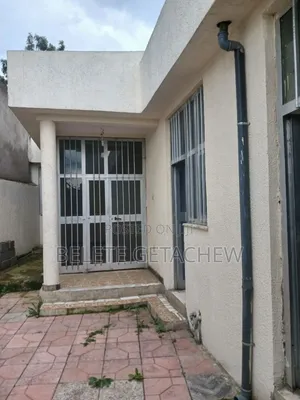 3bdrm House in Semit G+1,, Bole for sale