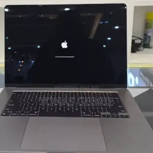 New Laptop Apple MacBook Air 2022 M2 8GB Apple M2 SSD 256GB