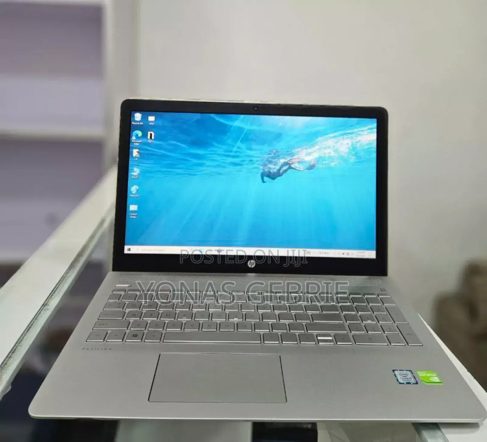 New Laptop HP Pavilion 15 8GB Intel Core I5 SSD 128GB