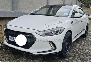 Hyundai Elantra 2017 White