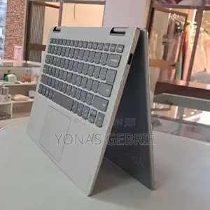 New Laptop Lenovo Yoga 730 8GB Intel Core I5 SSD 512GB