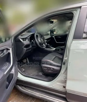 New Toyota RAV4 2023 Gray