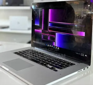 Laptop Apple MacBook 16GB Intel Core I7 SSD 256GB