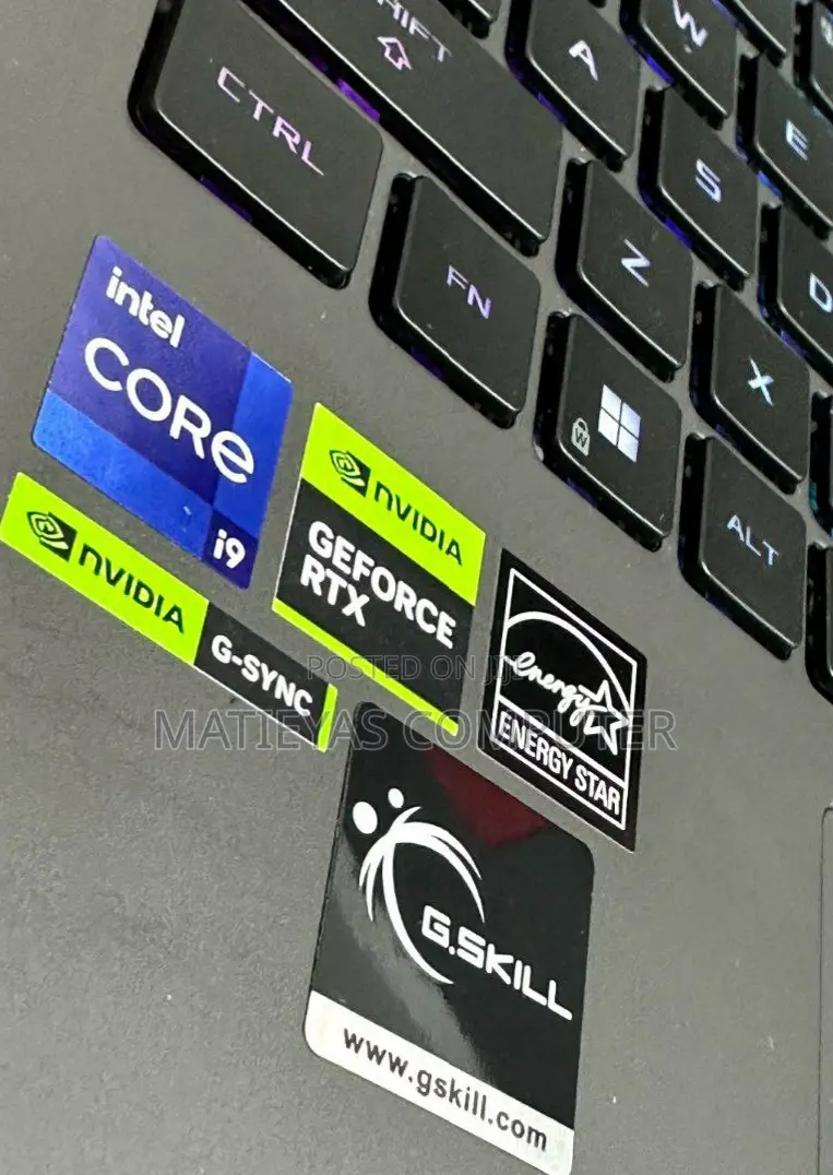 New Laptop Asus ROG Strix G16 G614 32GB Intel Core I9 SSD 1T