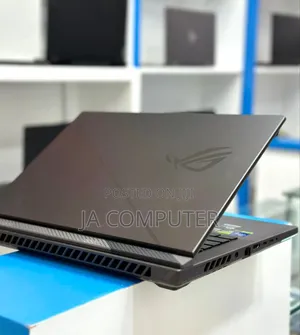 New Laptop Asus ROG Strix G15 32GB Intel Core I9 SSD 1T